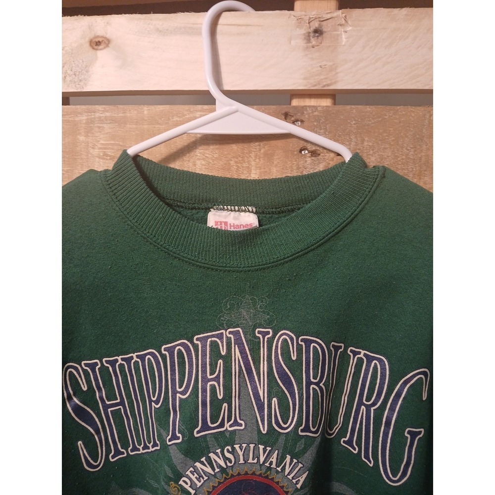 VTG Shippendsburg University Sweatshirt CrewNeck Green‎ Size L  Hanes Tag 90s!! - Picture 4 of 8